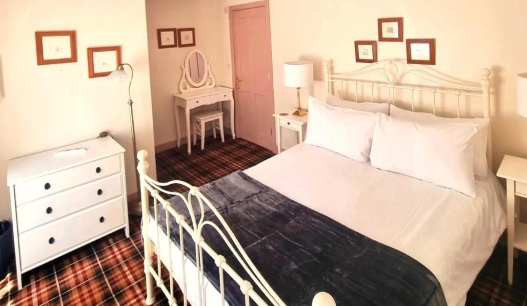 ברוקנהרסט Oak Tree Rooms Ltd מראה חיצוני תמונה