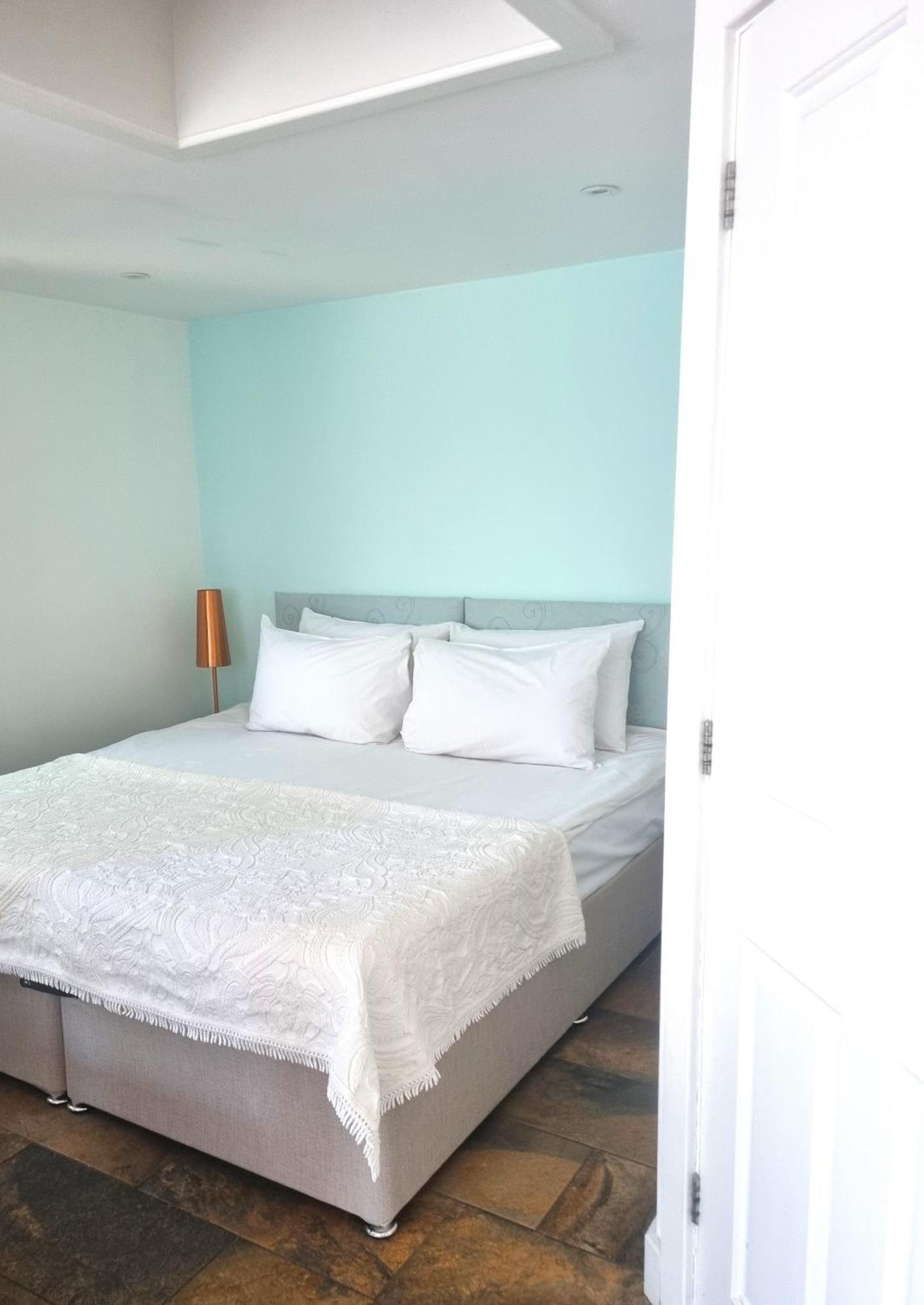 ברוקנהרסט Oak Tree Rooms Ltd מראה חיצוני תמונה